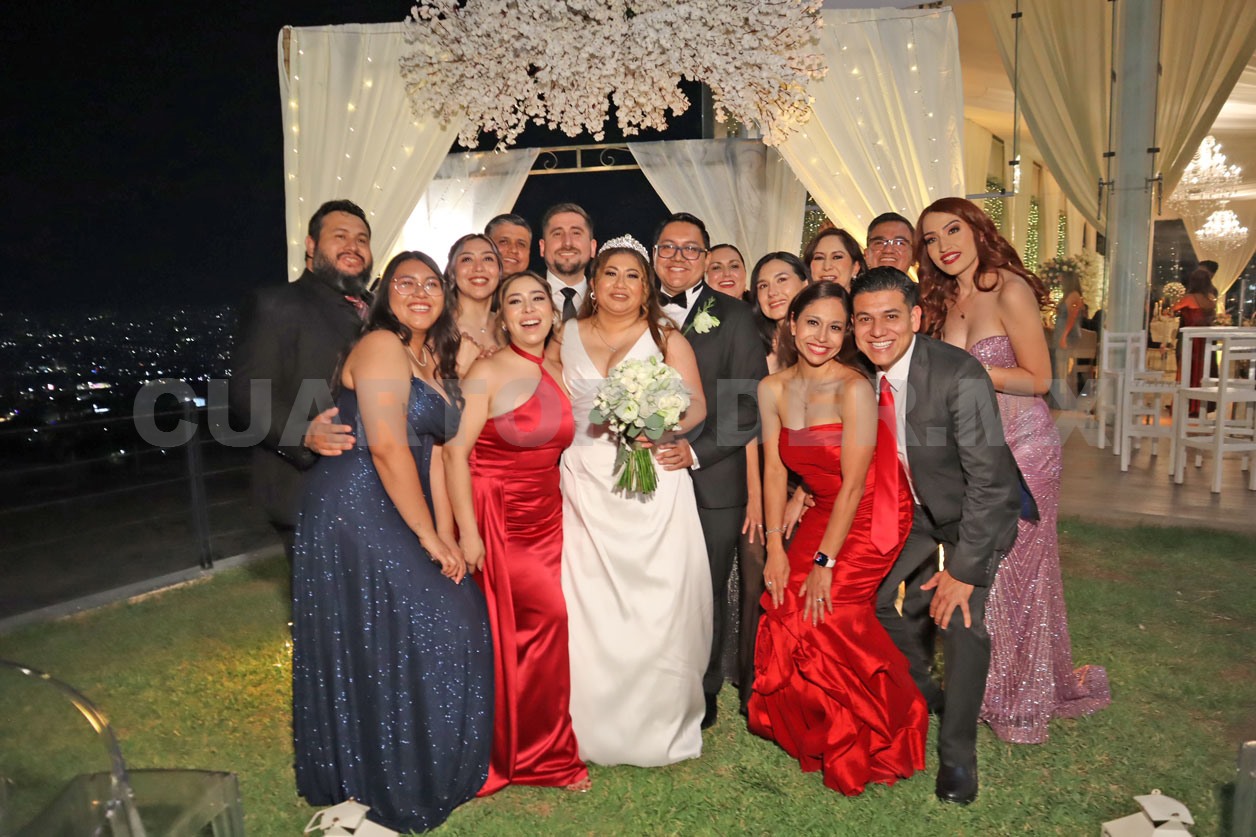Stephanie y Mauricio unen sus vidas