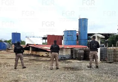 Asegura FGR 256 mil litros de hidrocarburo Asegura FGR 256 mil litros de hidrocarburo