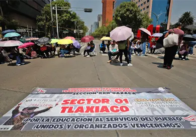 Culpan a gobierno por muerte de maestro Culpan a gobierno por muerte de maestro
