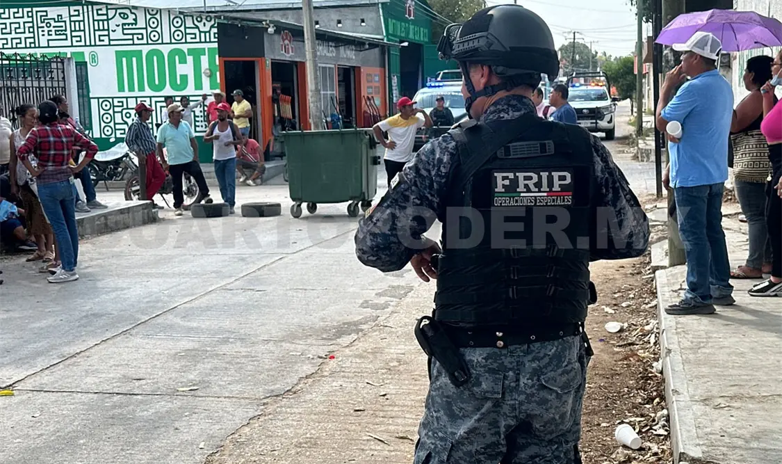 Una de las primeras acciones realizadas por el contingente fue la toma de instalaciones de la fiscalía municipal. Osman Toledo / CP