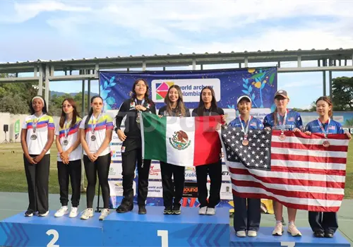 Karime Montoya sube al podio continental Karime Montoya sube al podio continental