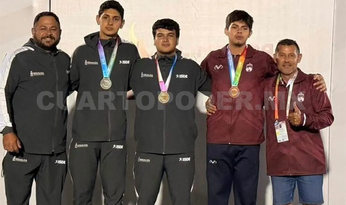 Eduardo Alonso Cameras Díaz conquistó la presea de plata en Salto con Garrocha sub-23. Cortesía