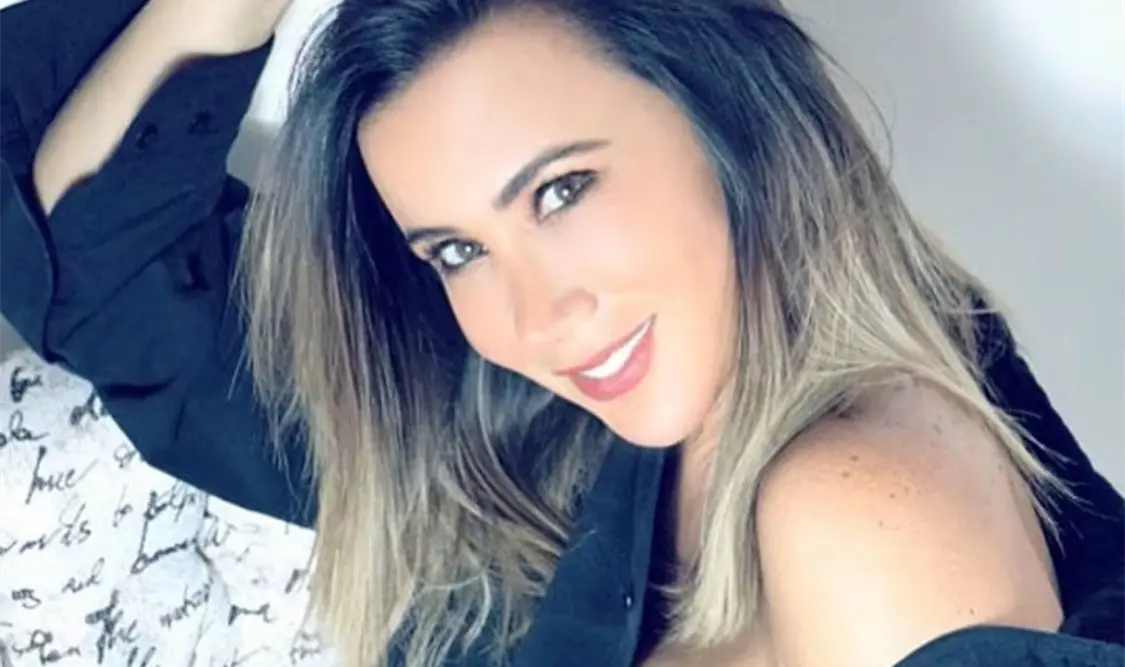 Mariazel cambia de cancha
