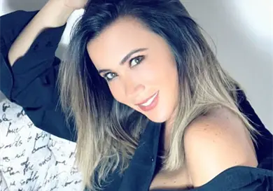 Mariazel cambia de cancha