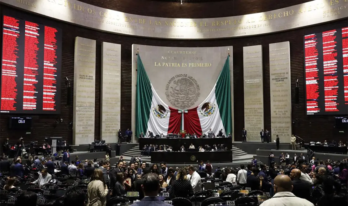 Morena se divide, pero aprueba la reelección en el Tribunal Electoral; la oposición denuncia albazo. Cortesía