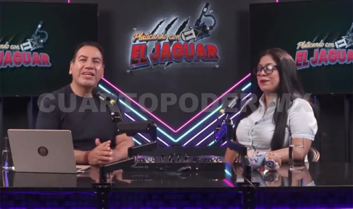 Karina Montesinos, directora general de la CEAS junto a Eduardo Ramírez. Cortesía