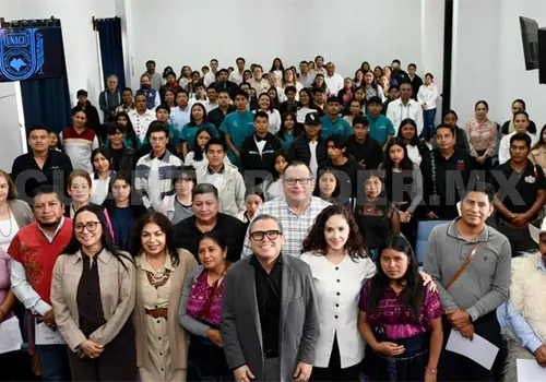 Unach debe ser líder en acceso a la Educación Superior Unach debe ser líder en acceso a la Educación Superior