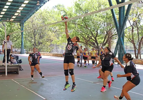 Liga OMA vive intensa pelea por la cima femenil