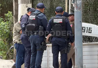 Lo hallan muerto en la entrada de casa Lo hallan muerto en la entrada de casa