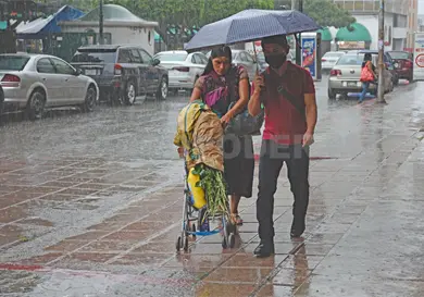 Comienza junio con amenaza de lluvias Comienza junio con amenaza de lluvias
