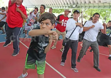 Se suman a clase masiva en la VII Regi&oacute;n Militar