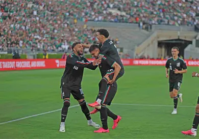 Por la mínima, derrota México a Australia Por la mínima, derrota México a Australia