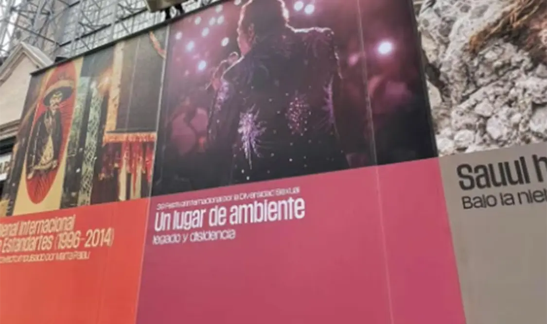 Se enreda con exposición de Juan Gabriel