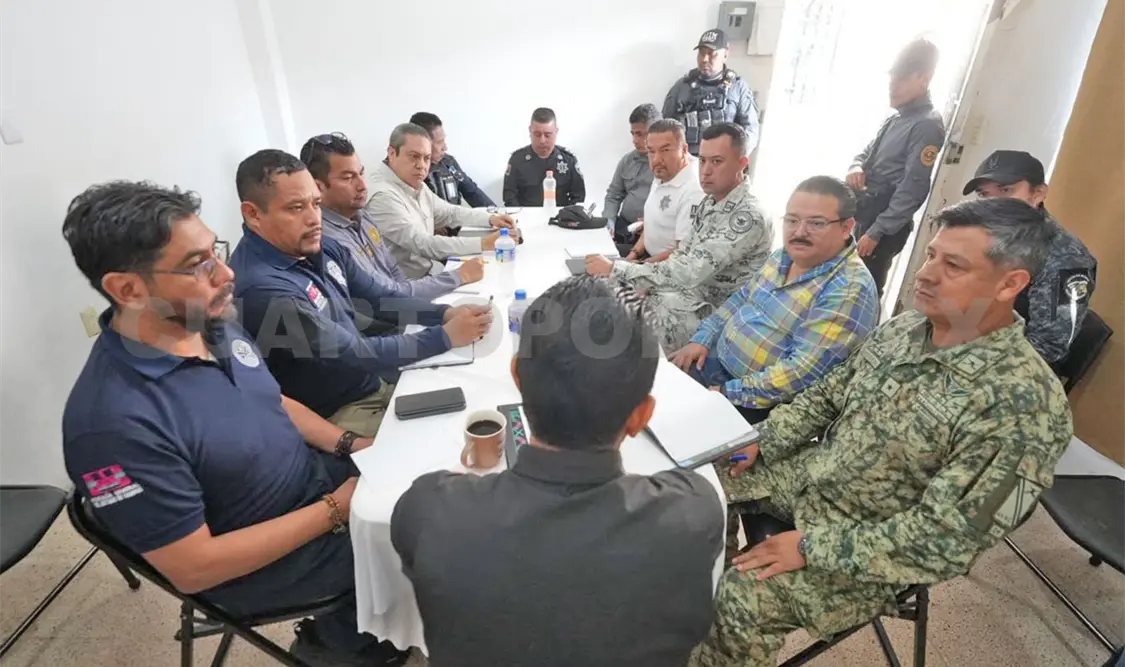 El fiscal general también verificó la atención que se está brindando a la población. Cortesía