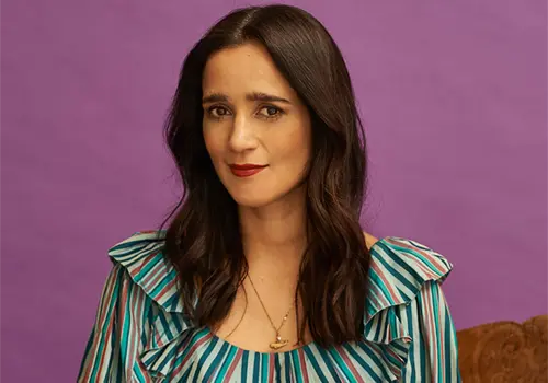 Julieta Venegas defiende su canción Julieta Venegas defiende su canción