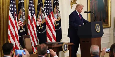 Trump desiste del fondo millonario Trump desiste del fondo millonario