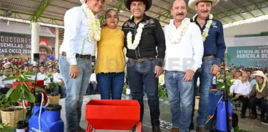 ERA lleva apoyos productivos a La Concordia y Villa Corzo