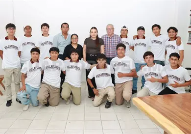 Reconocen a deportistas que ir&aacute;n a Mundialito
