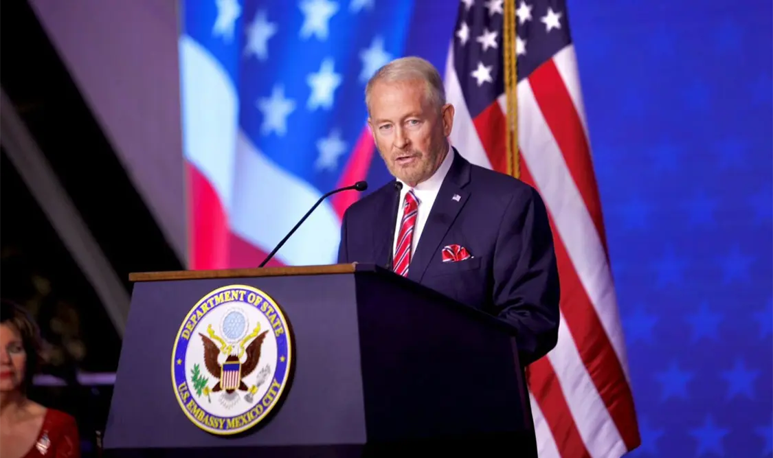 Johnson reitera avances contra narco
