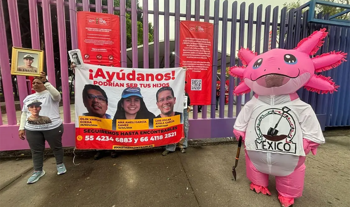 La protesta comenzó desde las primeras horas de ayer viernes con bloqueos sobre Viaducto Río de la Piedad. El Universal