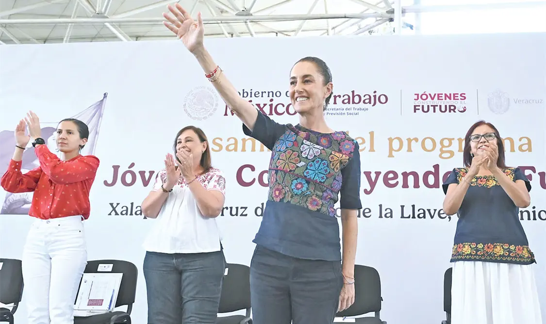 La mandataria federal hizo un llamado a los jóvenes a sentirse orgullosos de su identidad nacional y a defender a México. Cortesía