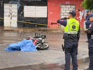 Pareja se accidenta; uno perdi&oacute; la vida