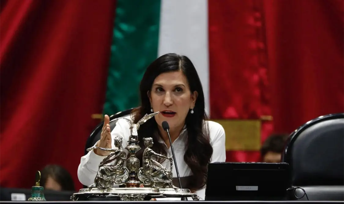Kenia López Rabadán. Cortesía