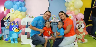 Tres años de aventuras para Camila Tres años de aventuras para Camila