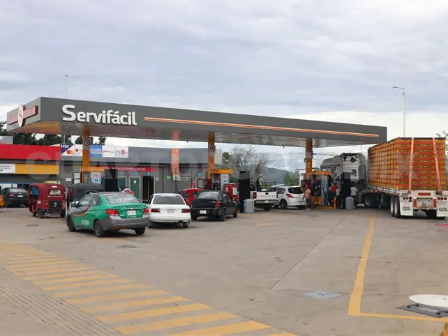 Combustible podr&iacute;a escasear en las pr&oacute;ximas horas