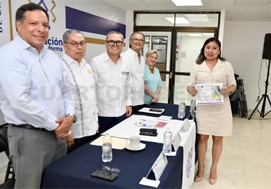 Clausuran trabajos de diplomado sobre IA