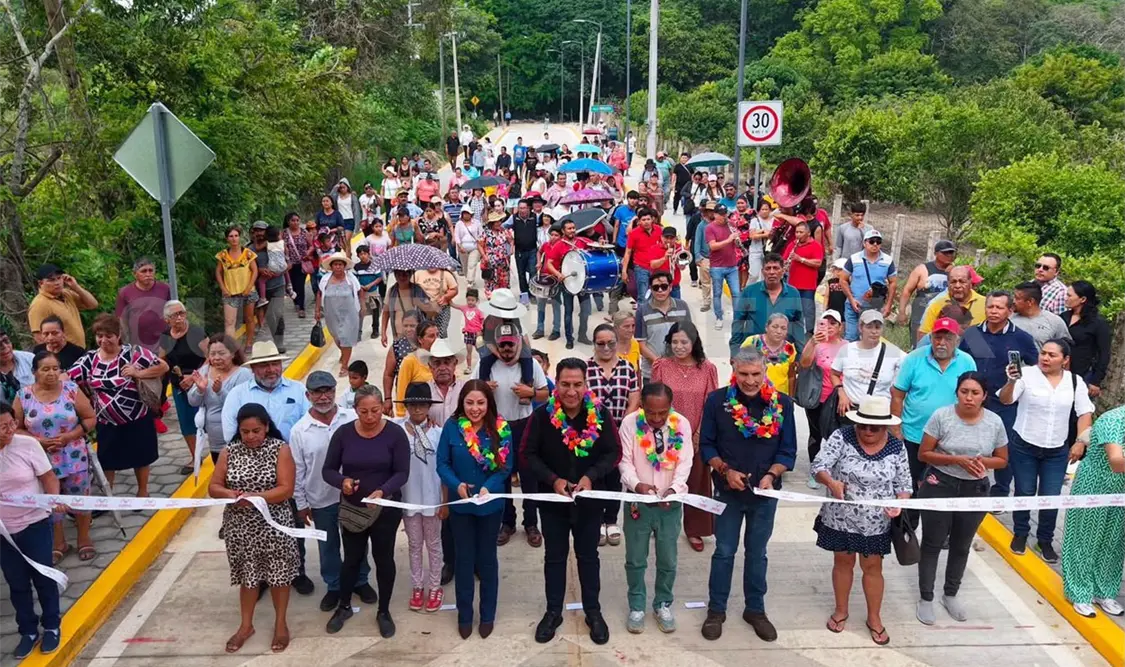 Aspecto de la inauguración de la obra en el ejido El Jobo. Cortesía