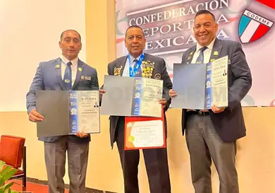 Reconocen trayectoria de Jorge Jiménez Reconocen trayectoria de Jorge Jiménez