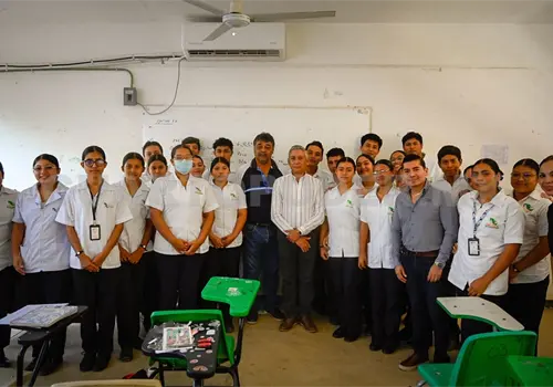 Refuerzan v&iacute;nculo con comunidades educativas