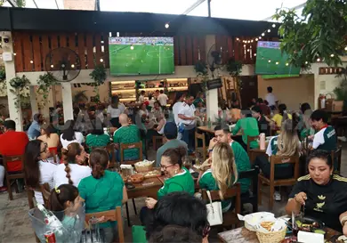 Chiapas celebra triunfo de M&eacute;xico en el Mundial