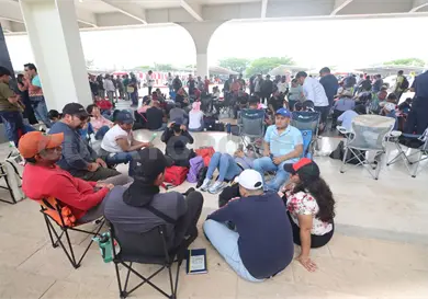 Empresarios rechazan toma del aeropuerto