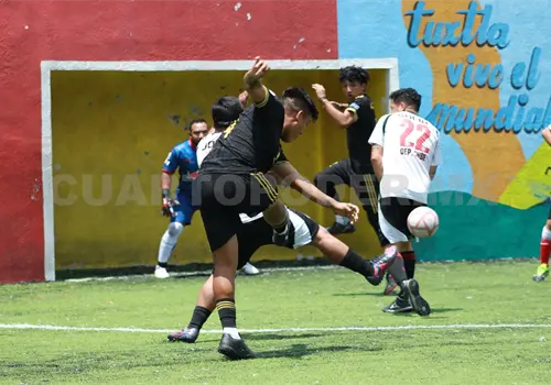 Ice Cars FC mantiene su calidad de invicto Ice Cars FC mantiene su calidad de invicto