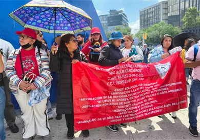 CNTE critica consulta a maestros "escuela por escuela" CNTE critica consulta a maestros "escuela por escuela"