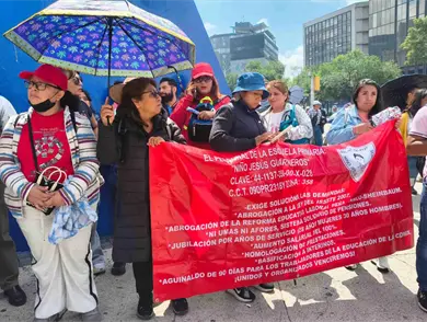 CNTE critica consulta a maestros "escuela por escuela"