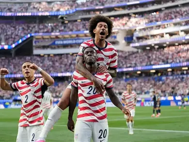Estados Unidos golea a Paraguay