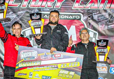 Se llevan la gloria en la pista de arcilla Se llevan la gloria en la pista de arcilla