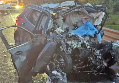 Tragedia en autopista: 17 heridos y tres muertos Tragedia en autopista: 17 heridos y tres muertos