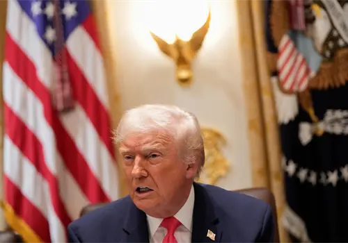 Trump anuncia acuerdo de paz con Ir&aacute;n; abren Ormuz