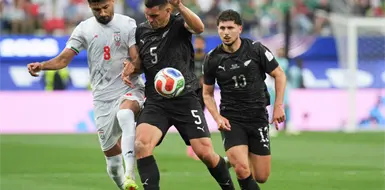 Reparten puntos Irán y Nueva Zelanda en su debut Reparten puntos Irán y Nueva Zelanda en su debut