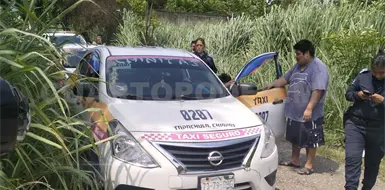 Golpean a taxista en violento asalto Golpean a taxista en violento asalto