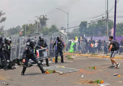 Abiertas, 8 carpetas por el caos del bloque negro Abiertas, 8 carpetas por el caos del bloque negro