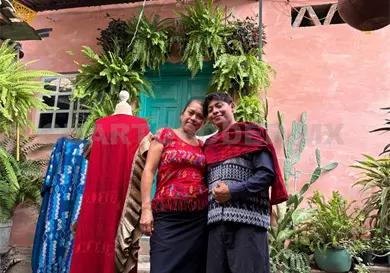 Detr&aacute;s del huipil del mundial: familia, inspiraci&oacute;n y magia