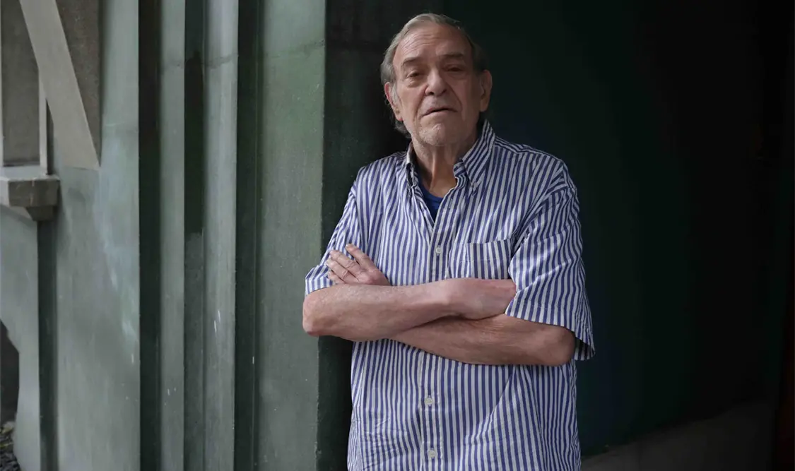 El escritor presentó su novela más reciente. Cortesía