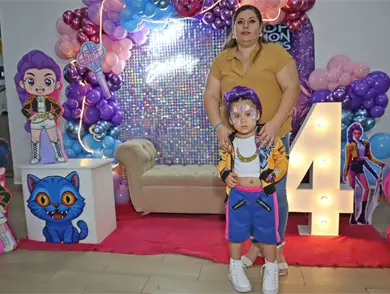 Daritza Isabel, un cumplea&ntilde;os muy k-pop