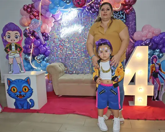 Daritza Isabel, un cumpleaños muy k-pop Daritza Isabel, un cumpleaños muy k-pop