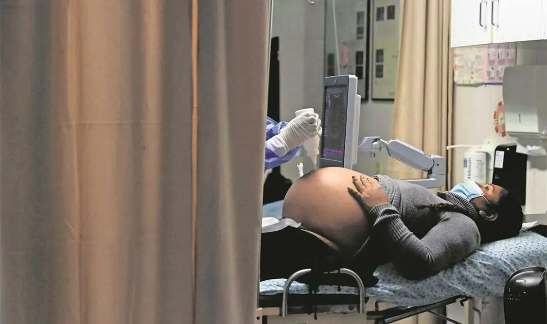 CNDH emite recomendación a unidad médica de Pemex